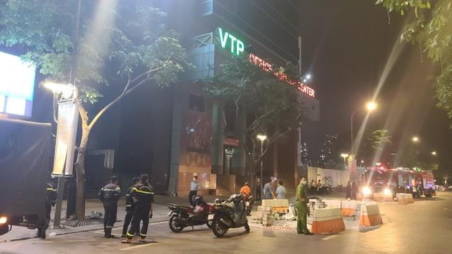 Công an TP.HCM thông tin vụ cháy tại tòa nhà Vạn Thịnh Phát - 2