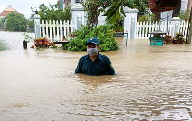 Miền Trung và Tây Nguyên mưa lớn kéo dài, tổng lượng mưa có nơi trên 800mm - 1