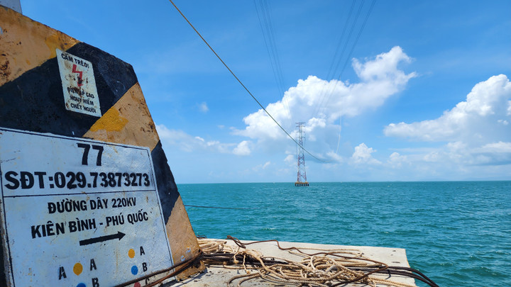 Hoàn thành giai đoạn 1 công trình đường dây 220kV Kiên Bình - Phú Quốc - 3