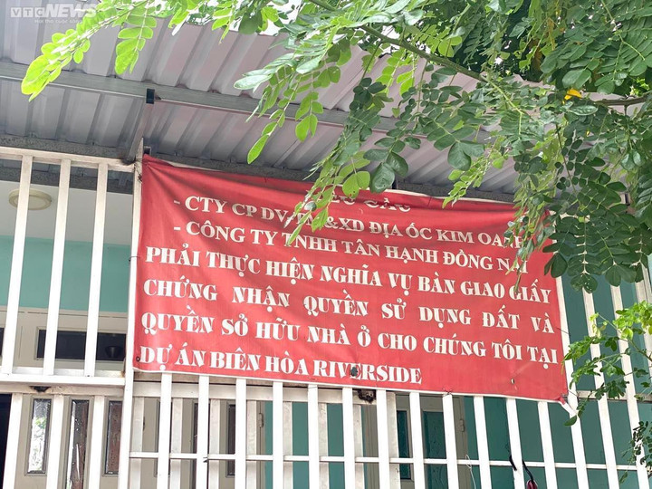 Dự án chậm bàn giao sổ hồng, khách hàng sốt ruột đòi quyền lợi - 4