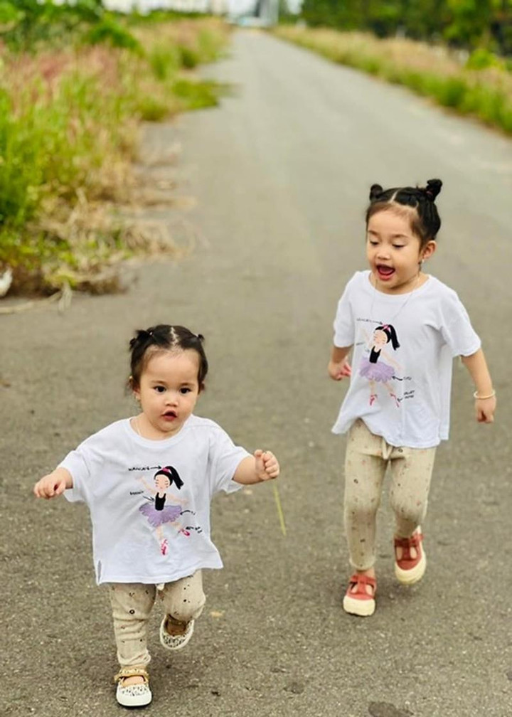 Lê Dương Bảo Lâm khoe gương mặt có 'đồng tiền' của quý tử sau hai tháng giấu kín - 4