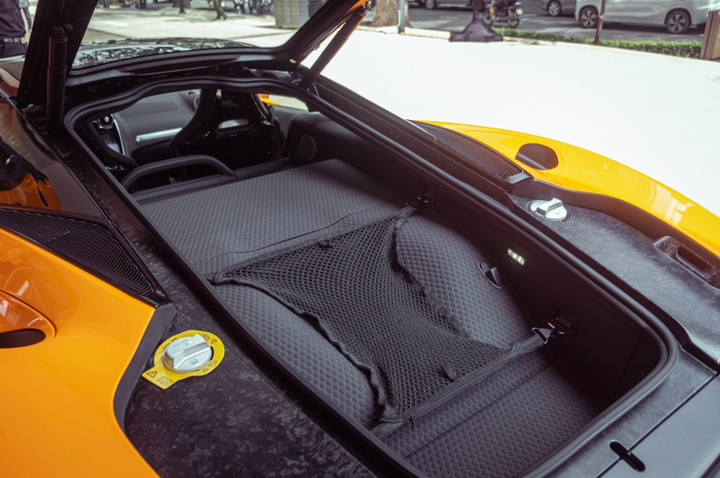 Siêu xe McLaren GT giá 16 tỷ có 2 cốp rộng hiếm thấy ở Việt Nam - 3