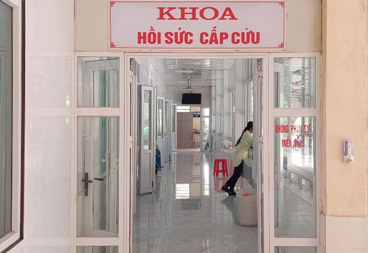 Nam sinh lớp 9 ở Hải Dương uống nhầm 21 viên thuốc tránh thai - 1