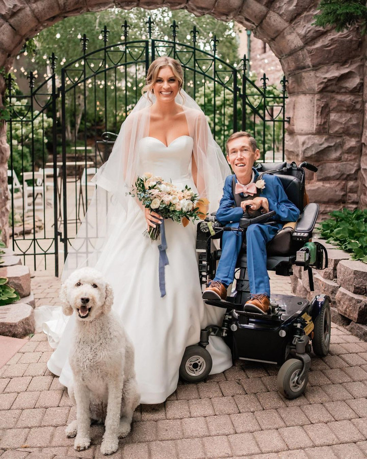 Cô gái yêu và dọn về sống chung với chàng khuyết tật sau 2 tuần quen trên mạng - 4