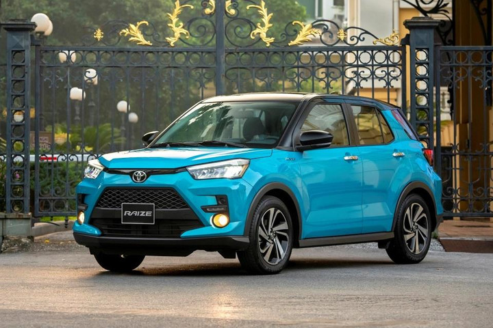 SUV hạng A tăng trưởng tốt, Toyota Raize sớm đầu hàng Kia Sonet - 1