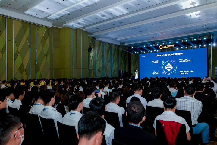 Bùng nhiệt huyết cùng hàng trăm chuyên viên kinh doanh BĐS Đà Nẵng - 3