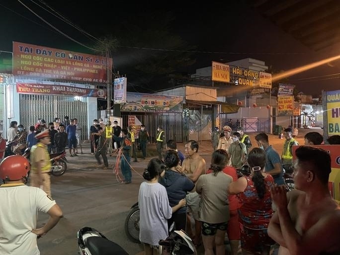 Nguyên nhân 2 nhóm thanh thiếu niên lao vào hỗn chiến, 2 người chết ở Bình Dương - 1
