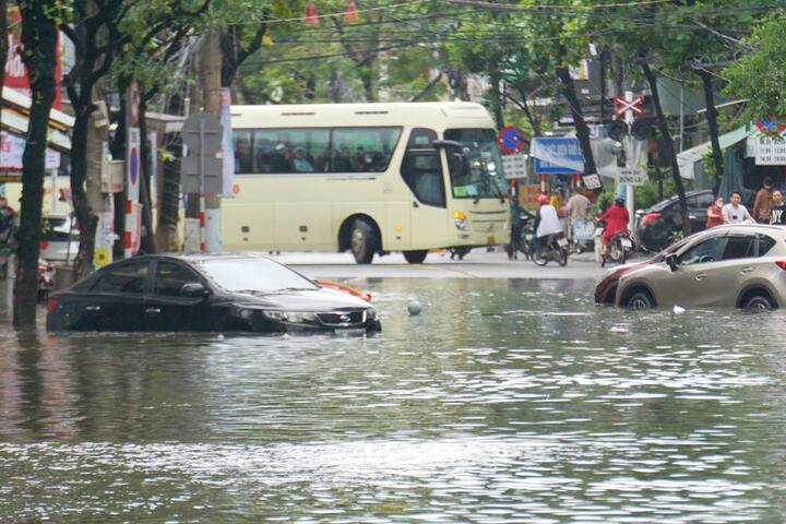 Vì sao thành phố Đà Nẵng ngập nặng? - 1