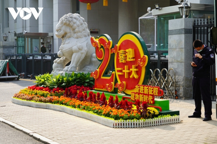 Toàn cảnh Bắc Kinh trước thềm Đại hội Đảng Cộng sản Trung Quốc lần thứ XX - 1
