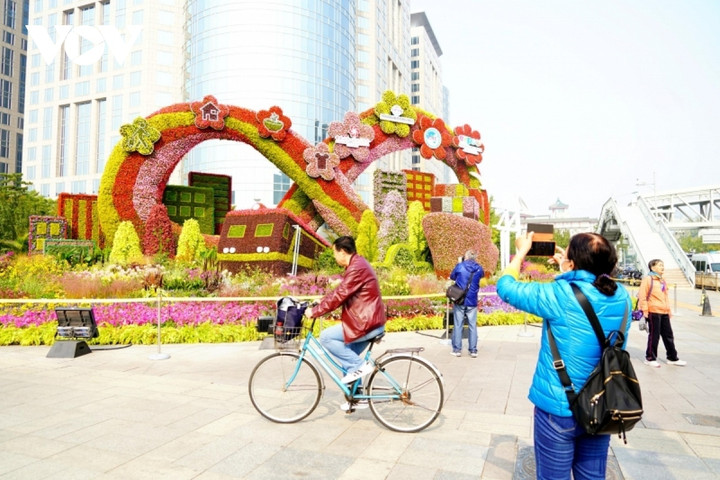 Toàn cảnh Bắc Kinh trước thềm Đại hội Đảng Cộng sản Trung Quốc lần thứ XX - 3