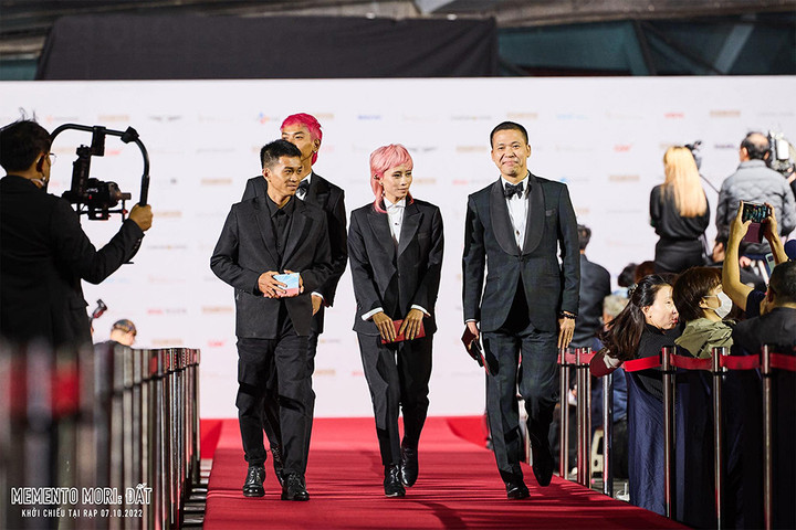 Phim 'Memento Mori: Đất' - 85 phút thiền định về cái chết và sự sống - 1