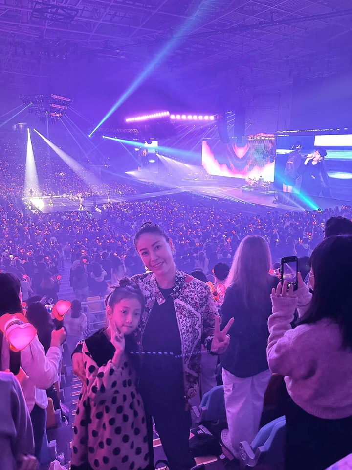 Sao Việt 17/10: Phương Thanh khoe con gái xinh đẹp tuổi 17 - 3