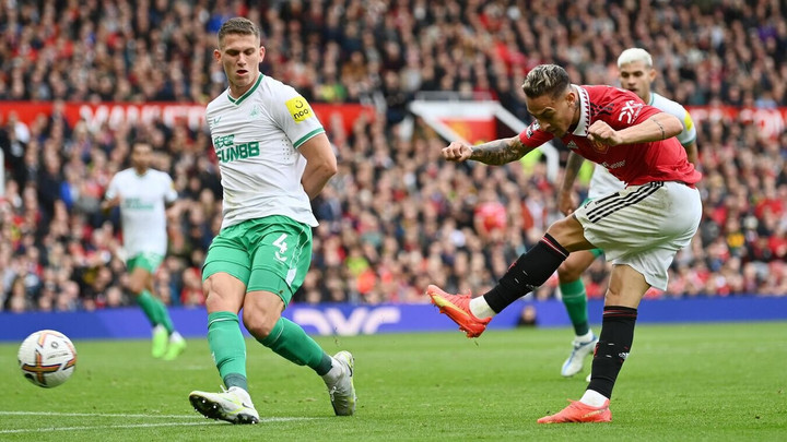 Trực tiếp bóng đá Man Utd 0-0 Newcastle vòng 11 Ngoại hạng Anh - 1