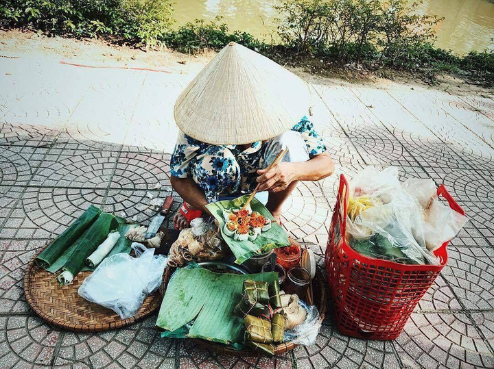 Món ăn cung đình được bán với giá bình dân ngon khó cưỡng ở cố đô Huế - 7