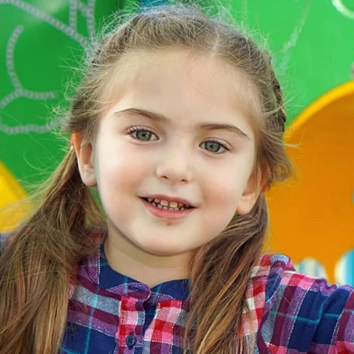 Người phụ nữ quyết sinh con cho một chàng trai xa lạ đã qua đời 7 năm trước - 3