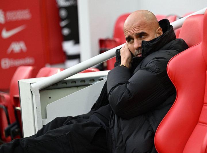 Man City thua Liverpool, HLV Guardiola ám chỉ trọng tài thiên vị - 1