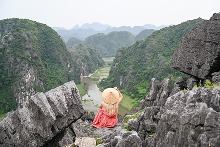 Mê mẩn cảnh sắc mùa Thu ở Hang Múa, danh thắng nổi tiếng đất cố đô Ninh Bình - 2