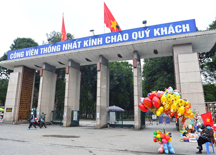 Đề xuất dừng bán vé vào công viên Thống Nhất do không đủ trả lương người bán vé - 1