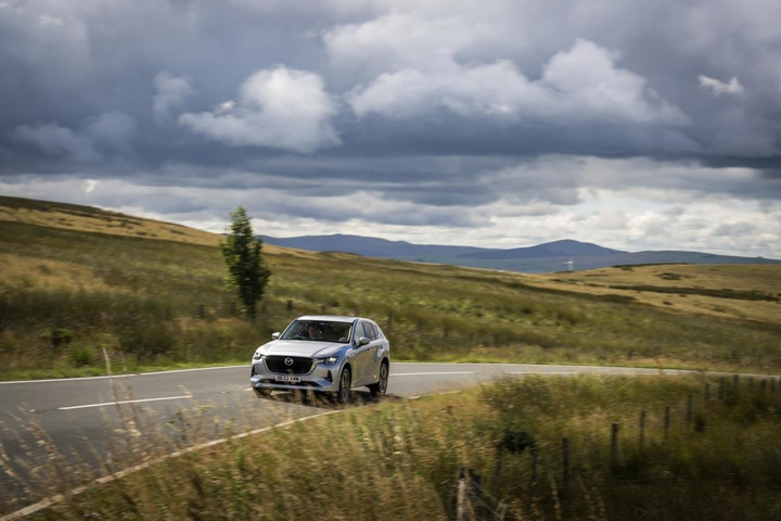 Mazda CX-60 2023 sẽ trang bị động cơ tăng áp với công suất 280 mã lực - 7