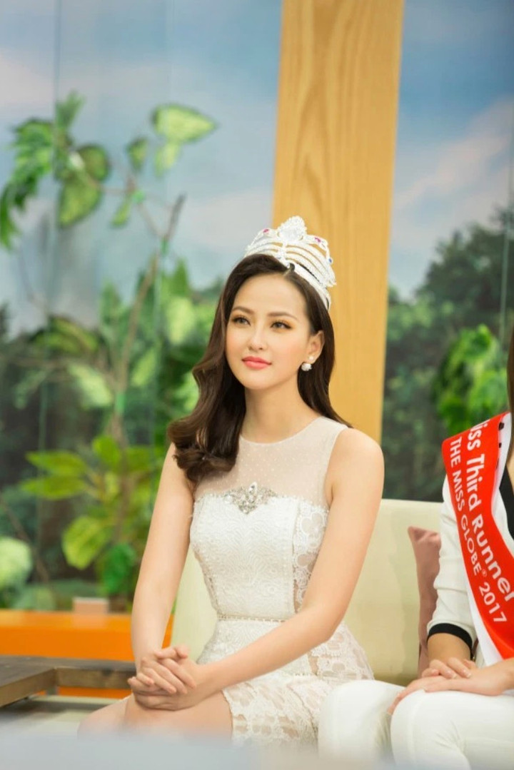 Cuộc sống của 5 mỹ nhân Việt đăng quang hoa hậu quốc tế - 10