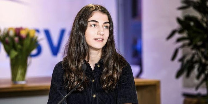 Thụy Điển có bộ trưởng 26 tuổi, trẻ nhất lịch sử - 1