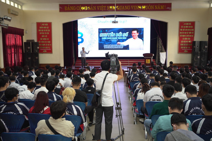 Thị trường lao động công nghệ thông tin: Xu hướng và thách thức - 2