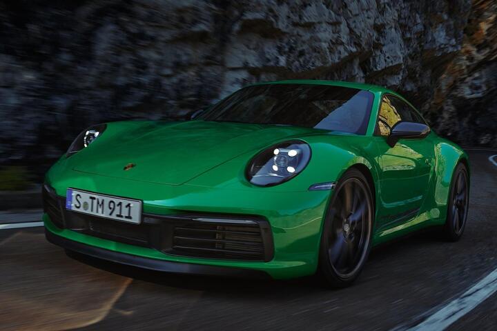 Porsche 911 Carrera T 2023 có mức giá dễ tiếp cận - 5
