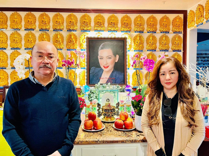 Sao Việt 20/10: Diva Thanh Lam trẻ đẹp như thiếu nữ bên mẹ - 2