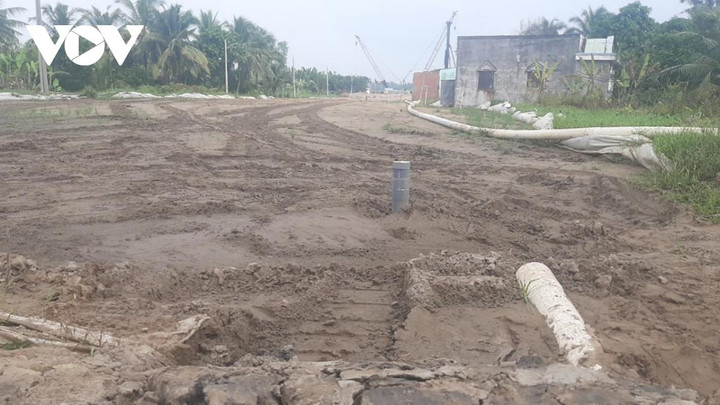 Dự án cầu Rạch Miễu 2 thi công chậm do gặp khó về mặt bằng và nguồn cát - 4