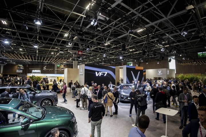 4 mẫu xe điện VinFast hút khách tại Paris Motor Show 2022 - 4