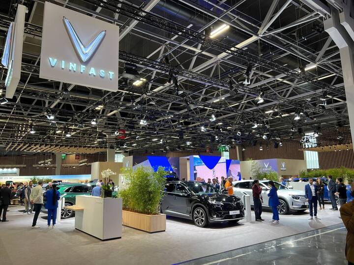 4 mẫu xe điện VinFast hút khách tại Paris Motor Show 2022 - 8