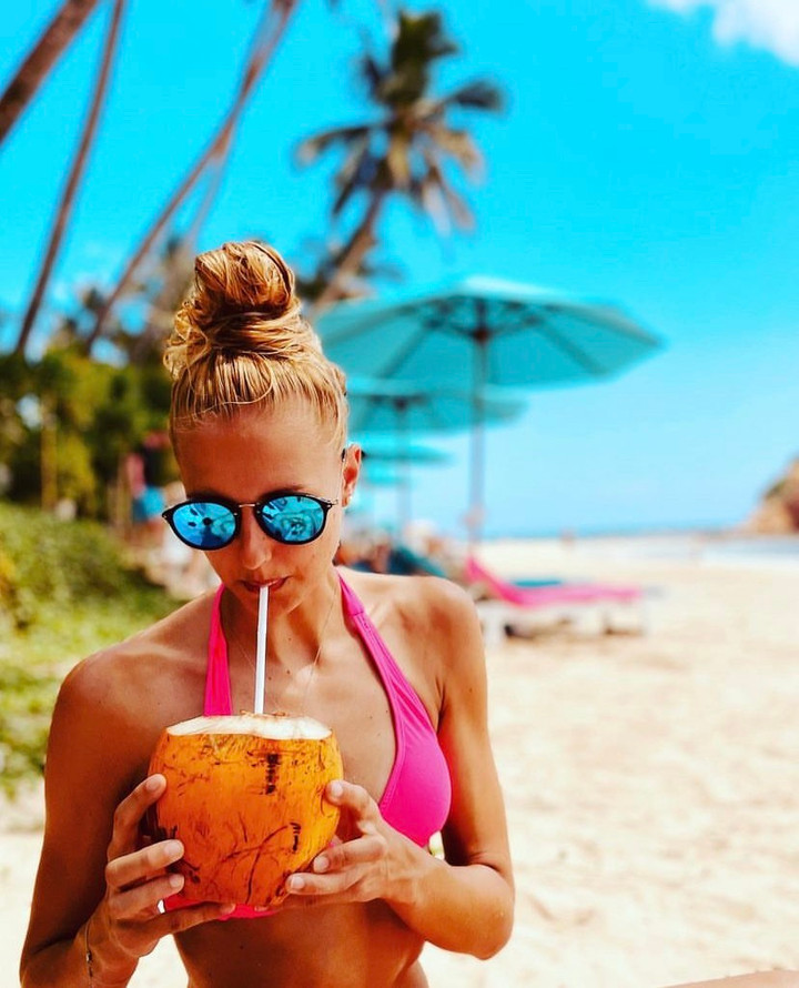 Vẻ đẹp không tì vết của nữ lãnh đạo CLB Borussia Dortmund - 7