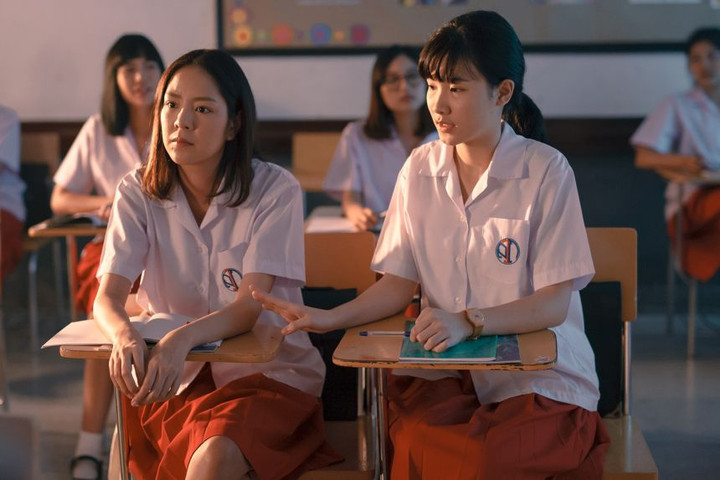 Lỡ tiết lộ em gái là con nuôi, cả nhà rối ren vì thái độ lạ của em ấy sau đó - 2