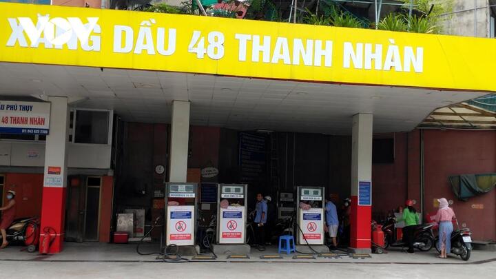 Vẫn có cửa hàng xăng dầu ở Hà Nội phải nghỉ chờ nhập hàng - 4