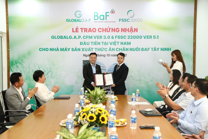 Nhà máy sản xuất thức ăn chăn nuôi của BaF đạt chứng nhận quốc tế - 1