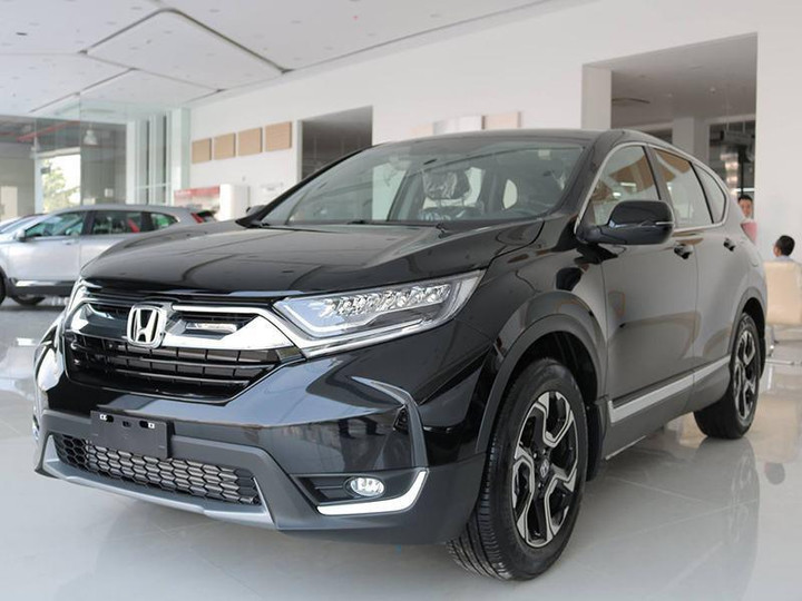 Loạt xe SUV 7 chỗ mới giá dưới 1 tỷ đồng tại Việt Nam - 3