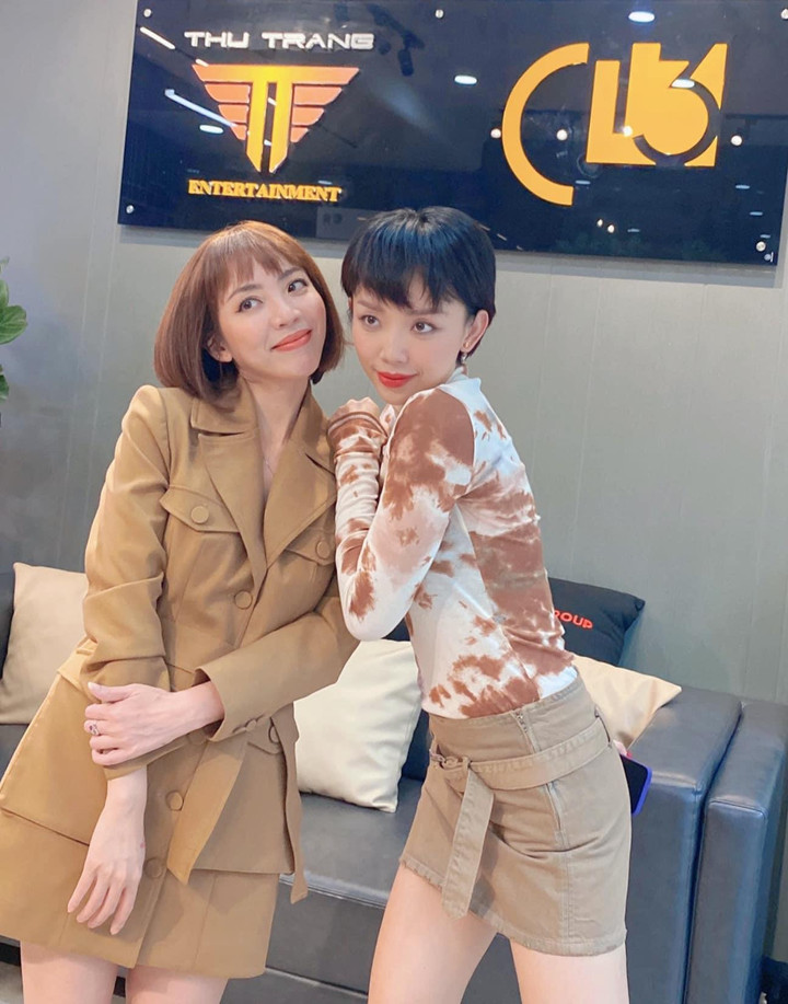 Tóc Tiên bất ngờ tặng hoa và nhận Thu Trang là 'người chị sinh đôi' - 2