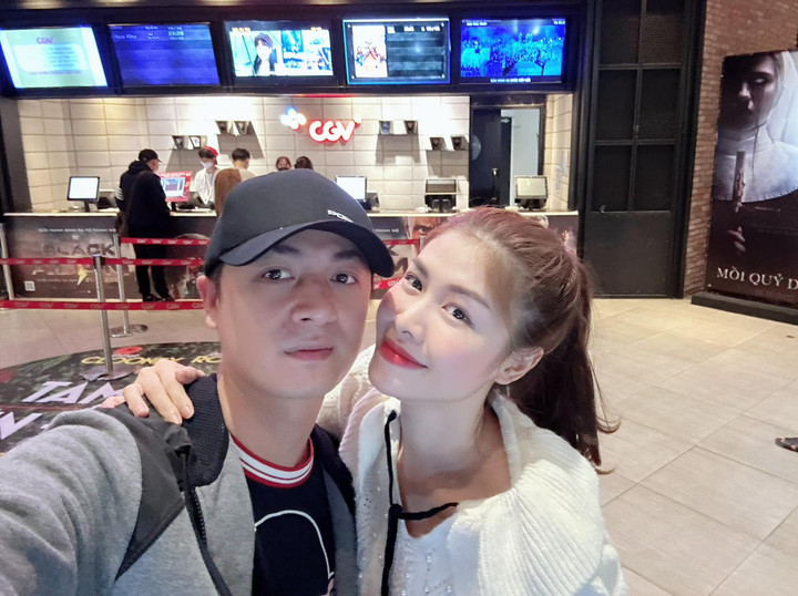 Sao Việt 22/10: Siu Black trẻ đẹp bất ngờ ở tuổi 55 - 5