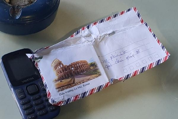 Bắt quả tang Giám đốc Hợp tác xã vận tải nhận tiền của tài xế xe khách - 2