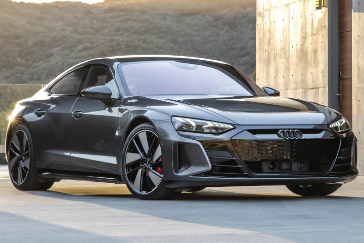 Những mẫu xe tiền tỷ tại Triển lãm Ôtô Việt Nam 2022 - 4