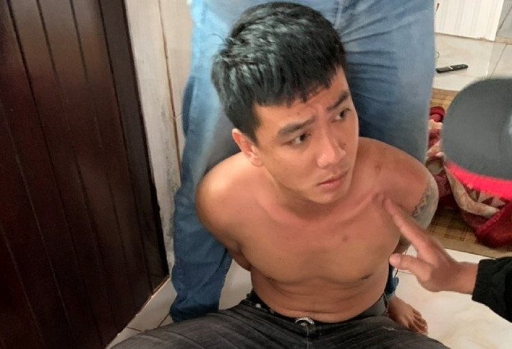 Quảng Ngãi: Khởi tố kẻ nổ súng vào quán cà phê khiến 2 người bị thương - 1