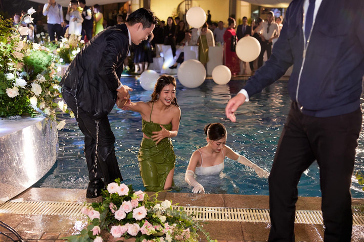 Sao Việt 23/10: Lý Hùng cùng gia đình đến thăm mộ ba NSND Lý Huỳnh - 4