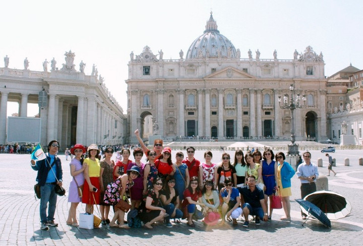 Tỷ giá USD tăng cao, doanh nghiệp lữ hành gồng mình chịu lỗ - 1