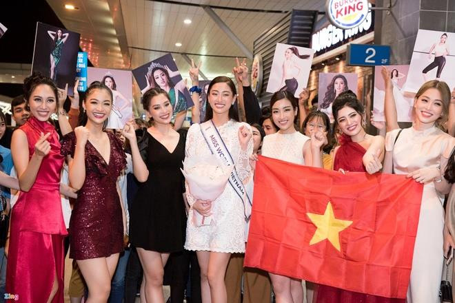 Tiền tỷ đầu tư đưa các hoa hậu Tiểu Vy, Đỗ Thị Hà thi quốc tế đều lỗ - 1