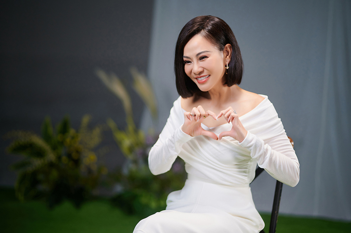 Thu Minh dùng âm nhạc để dặn dò con trai - 2