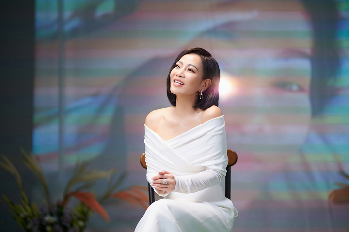 Thu Minh dùng âm nhạc để dặn dò con trai - 1