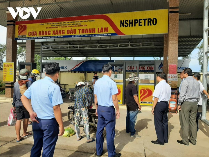 Sóc Trăng kiến nghị phân bổ 75.000m3 xăng dầu cho nhu cầu tiêu thụ đến cuối năm - 2