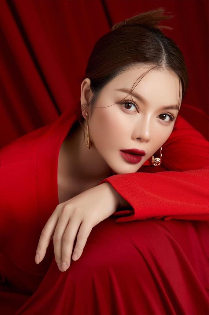 Lý Nhã Kỳ phủ nhận tin đồn 'bị bắt' - 5