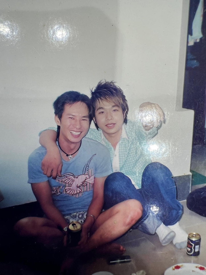 Sao Việt 27/10: NSND Công Lý xuất ngoại, đi du lịch cùng bà xã - 7