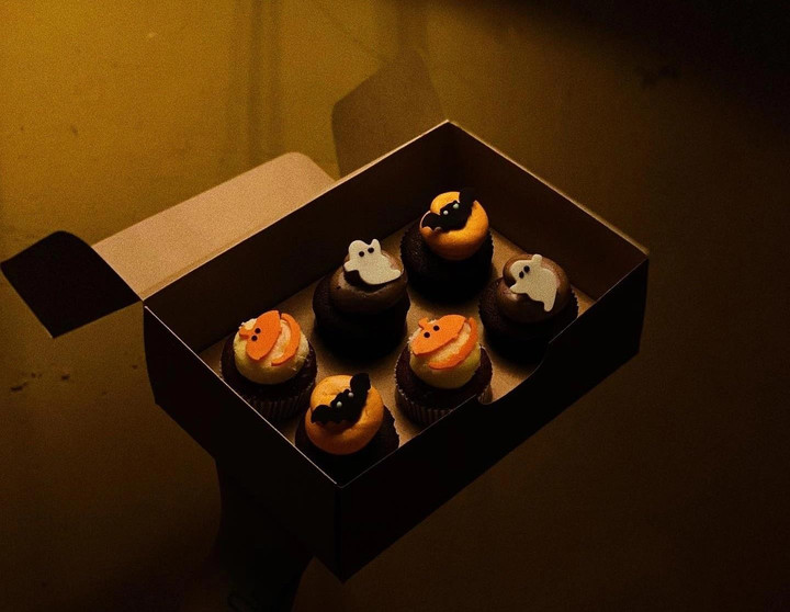 Chi chục triệu đồng ăn tiệc Halloween ở khách sạn 5 sao - 2